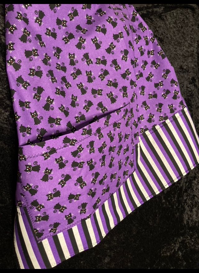 Black Cat Apron product image (4)