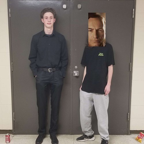 I DONT HAVE A MASK YET LOL 🚨🚨 IG IM SAUL GOODMAN
GATITO BOOM W/ @synapsetunes TOMORROW ON YOUTUBE AND SOUNDCLOUD AND HOPEFULL...