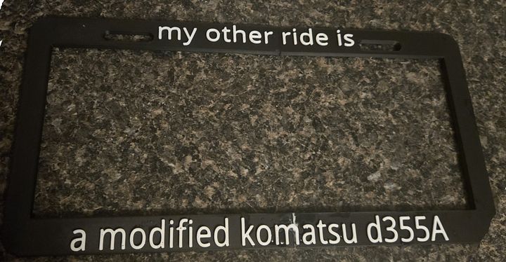 Custom License Plate Frame product image (1)