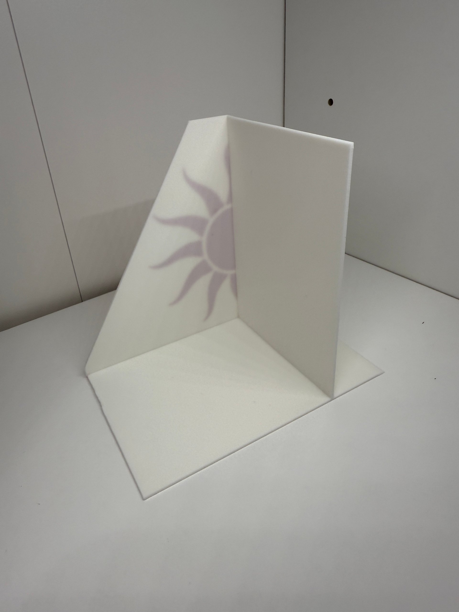Sun Eater/ Sollan Empire Bookend product image (8)