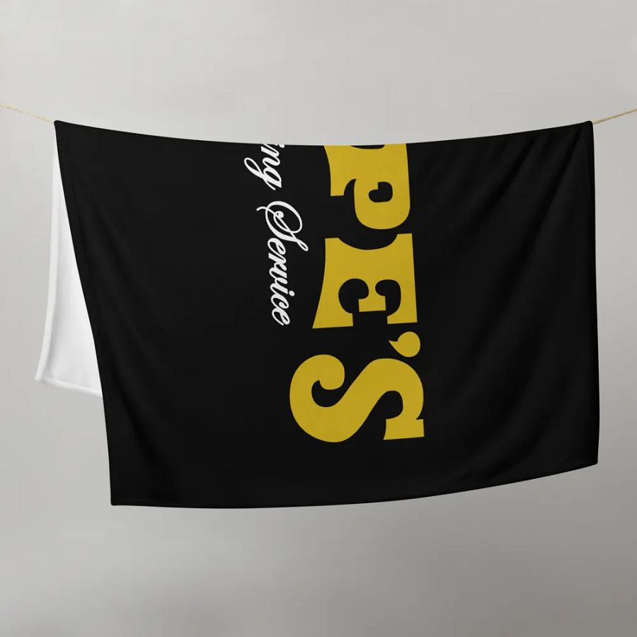 Pepe's Tow Blanket - Black product image (10)