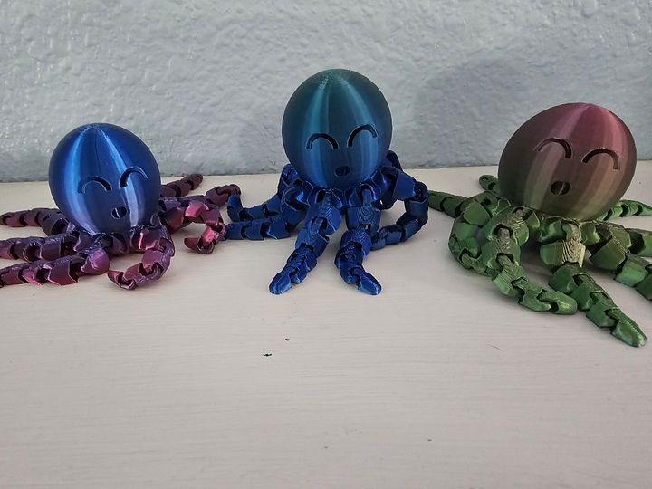 3D Printed Articulated Octopus Toy | Fidget Desk Pet | Multicolor Flexible Sea Creature | Cute Gift for All Ages product image (1)