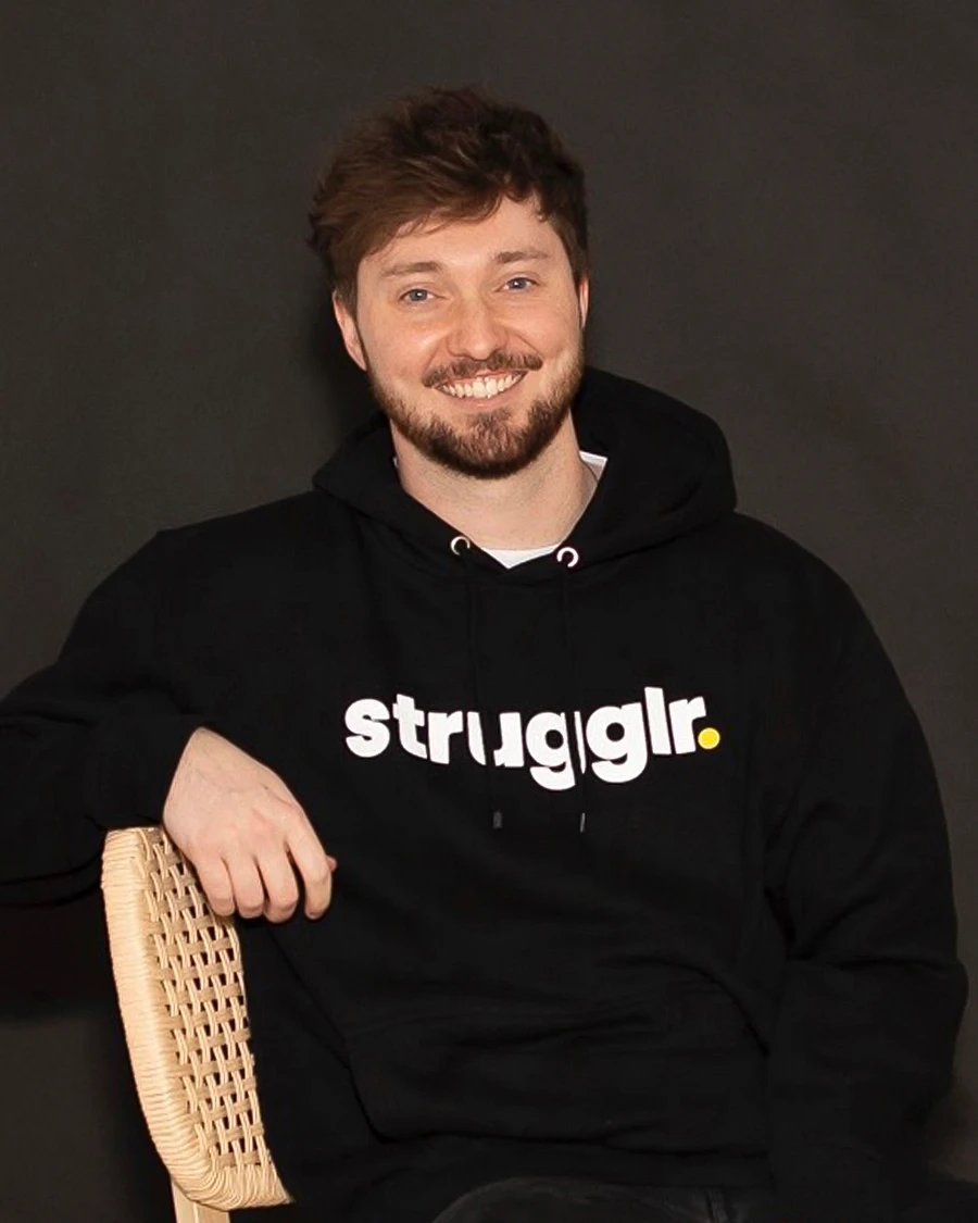 Strugglr. Hoodie product image (4)