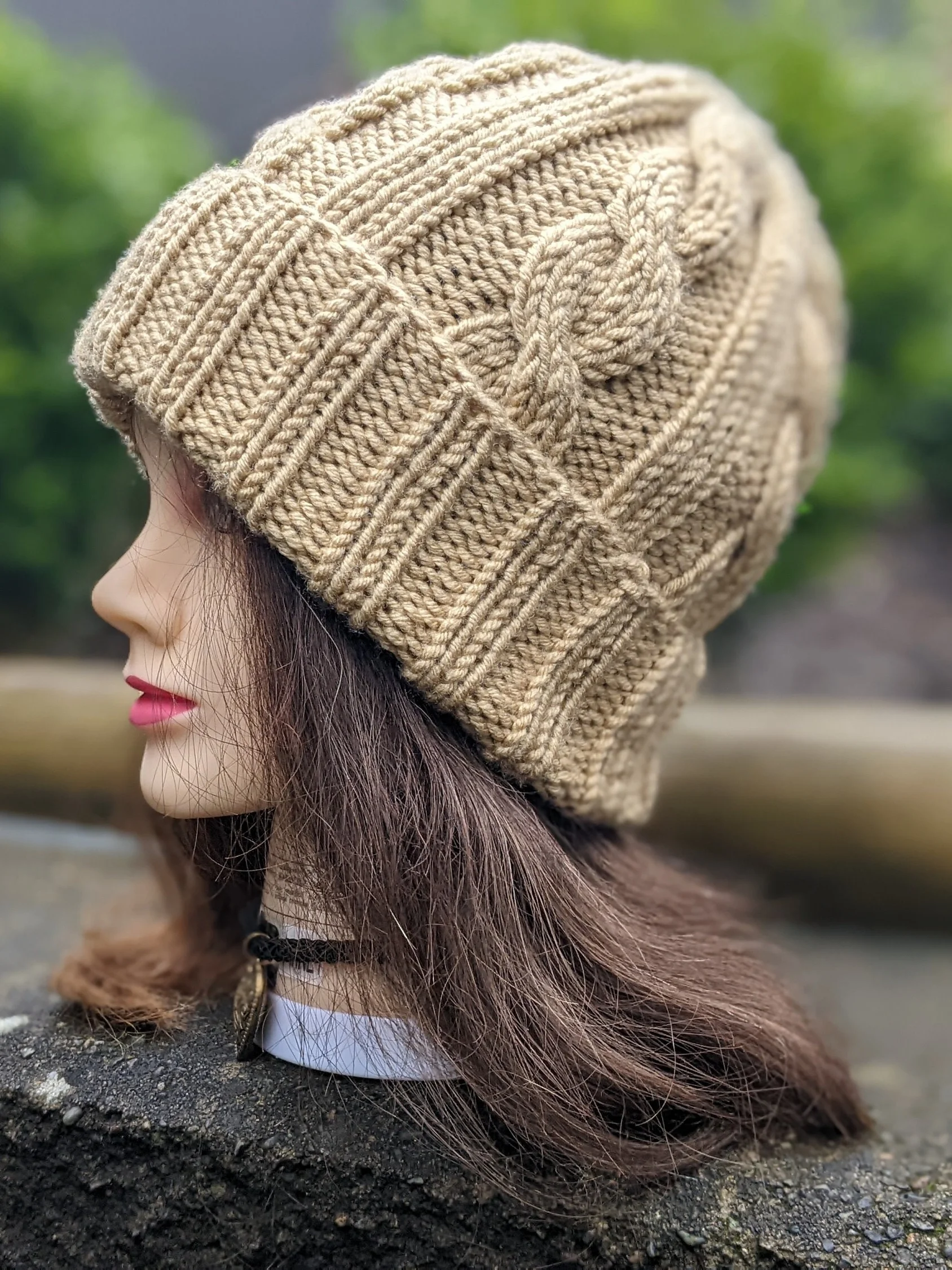 Crème Brûlée Cable Hat Knitting Pattern (Circular Needles) product image (5)