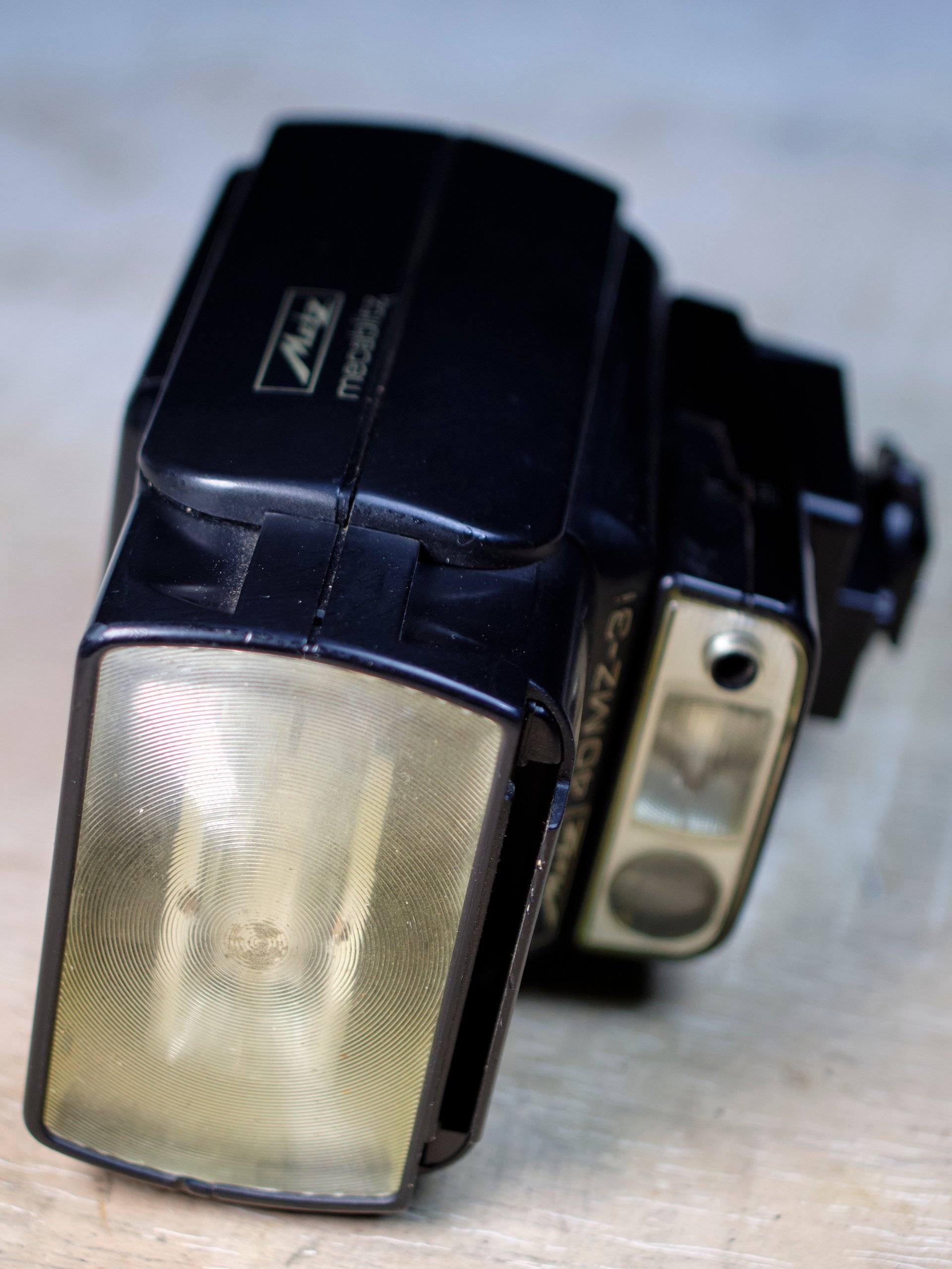 Metz Mecablitz 40 MZ-3i Shoe Mount Flash product image (3)