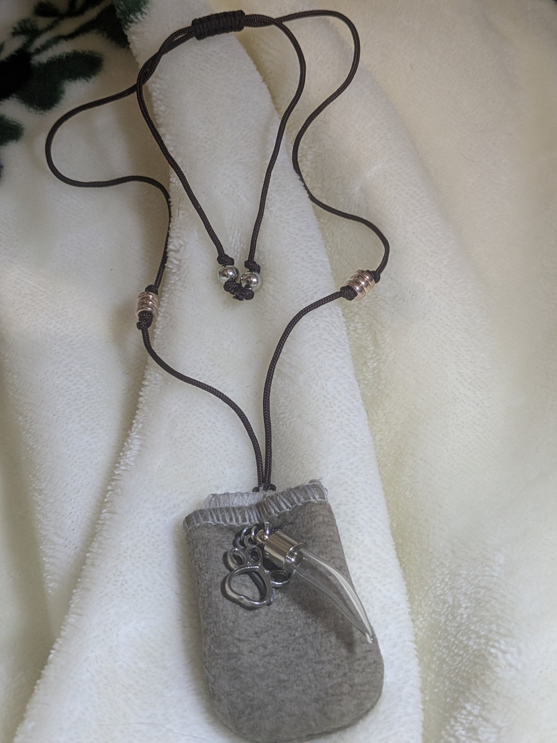 Pet Memorial Adjustable Pouch Necklace product image (2)