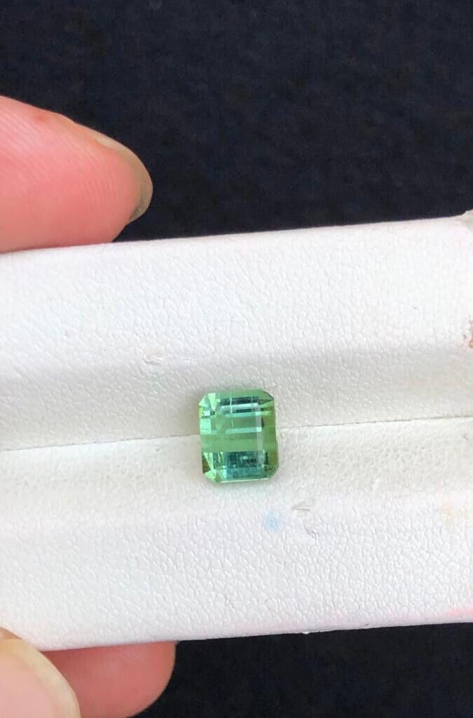 TOURMALINE APPLE GREEN COLOR FOR RING FATHER'S DAY & BIRTHDAY GIFT, 2 CARAT product image (2)