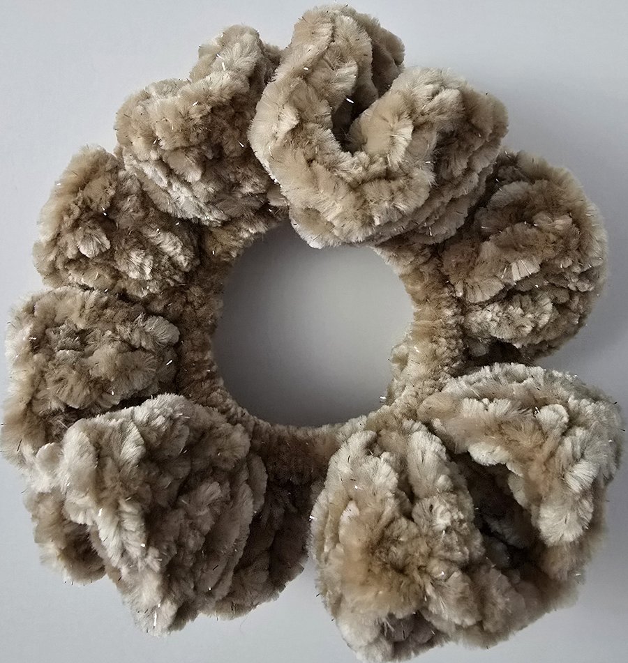Frothy Fawn Sparkle Velvet Scrunchies product image (1)