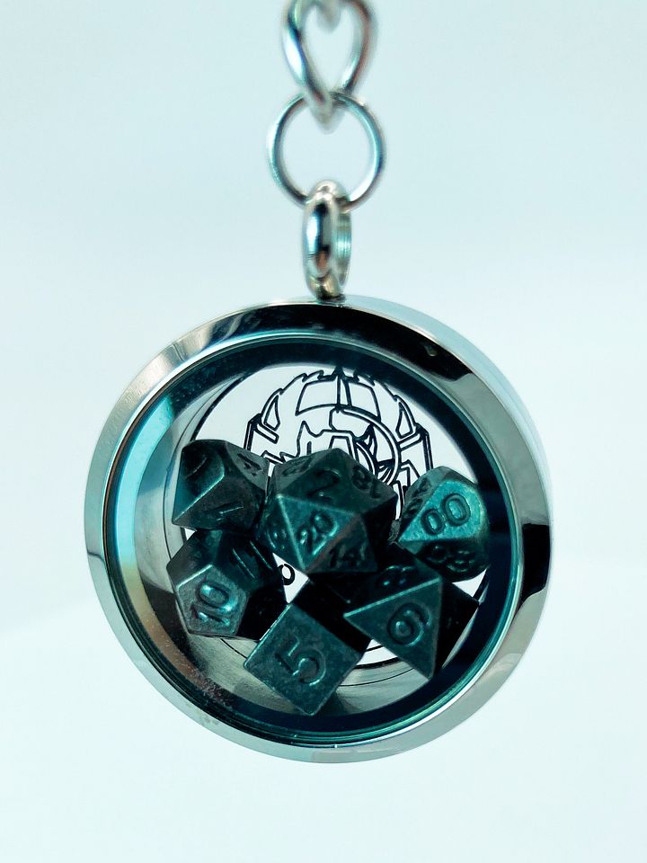 DnD Mini Dice Keychain product image (1)
