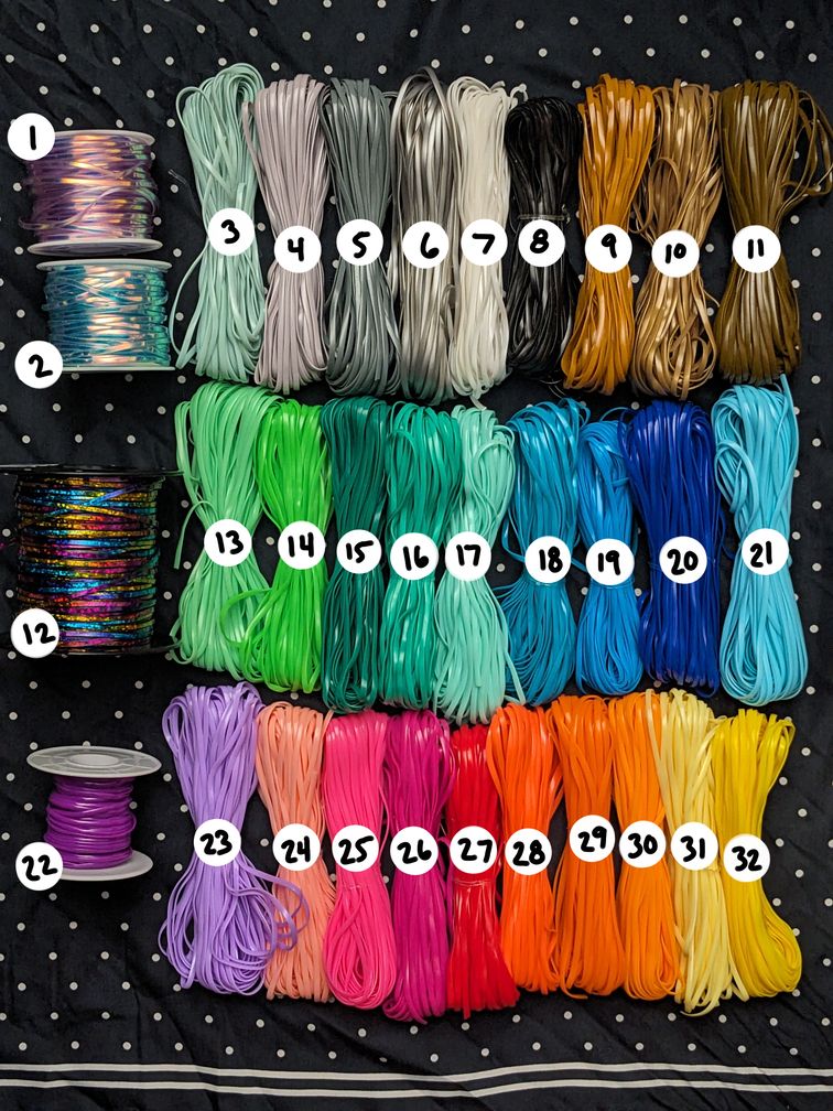 4-String Scoubidou Keychains product image (3)