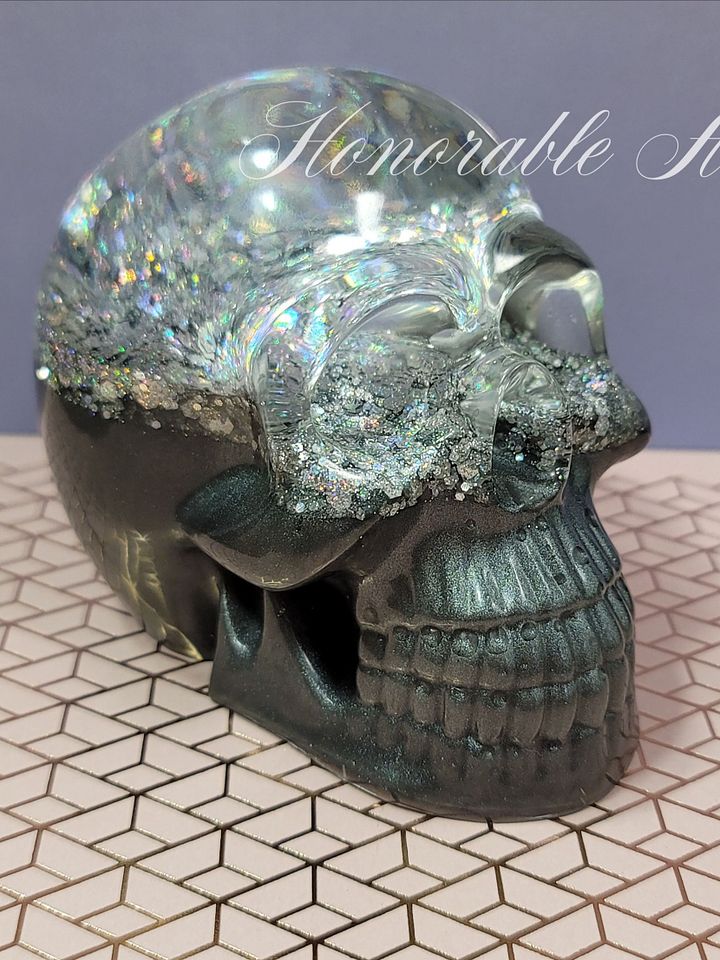 Holo Glitter and Gunmetal Grey Skull product image (1)