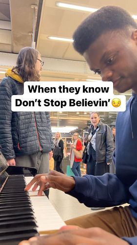 tunee

#piano #dontstopbelieving #camdenmusique