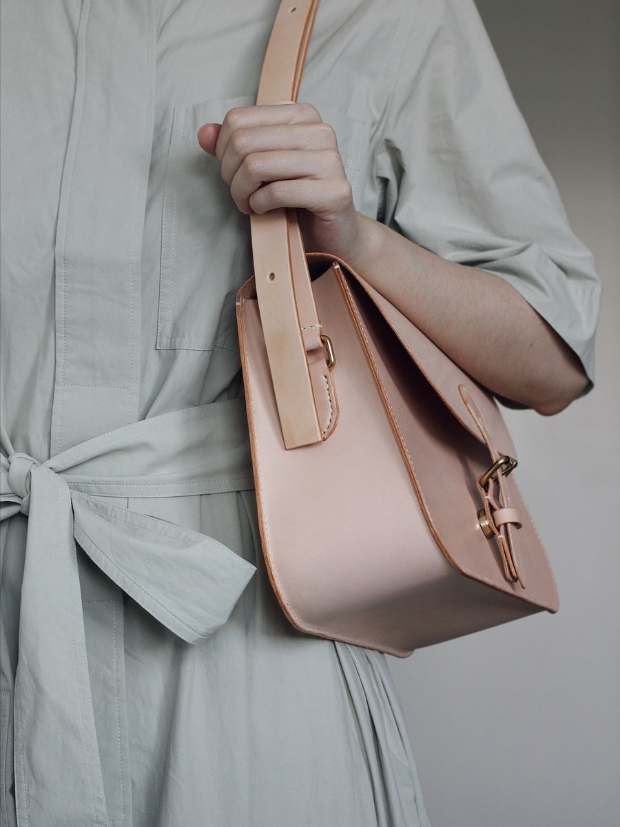 SAMPLE SALE - Vegetable Tanned Leather Saddle Bag in Natural product image (7)