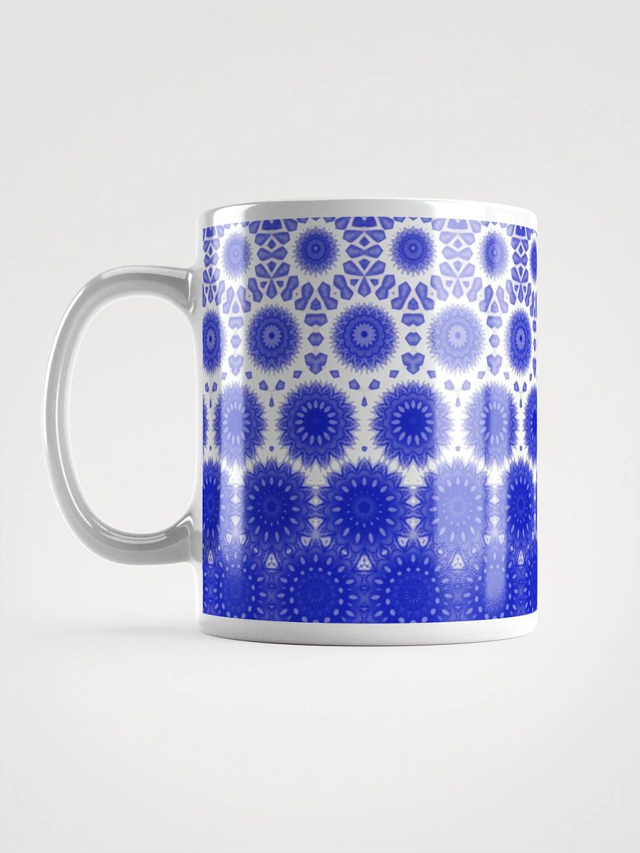 Blue & White Daisy Mug product image (6)