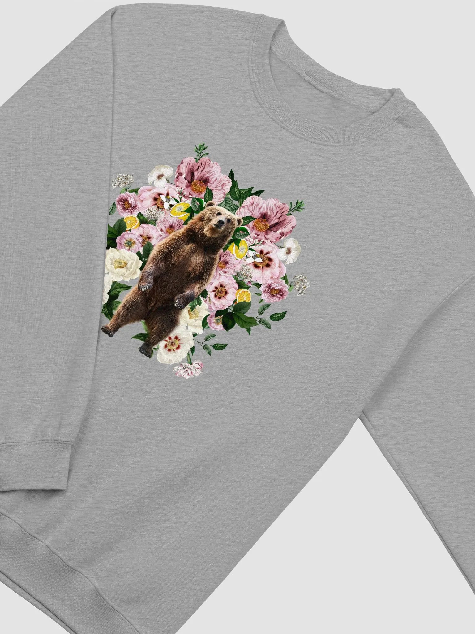 Countryside Bear Crewneck Sweatshirt product image (5)