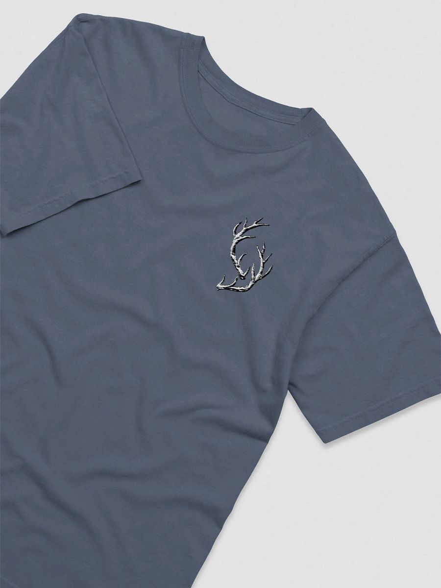 Two-tone Embroidery Deer T-shirt product image (19)