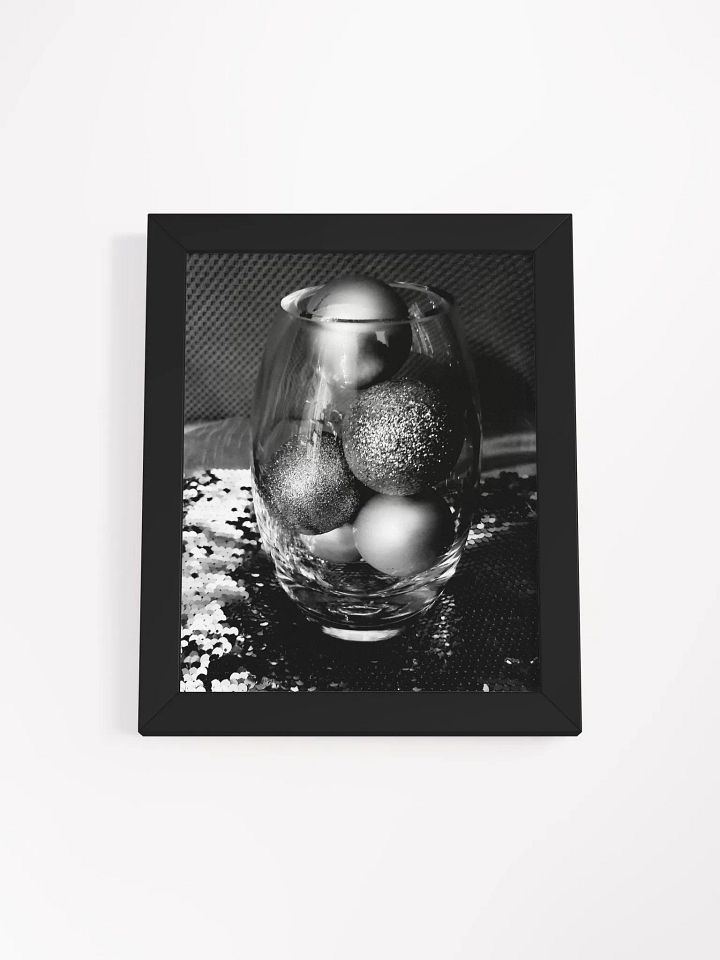 Glimmering Spheres in Monochrome Vase Framed Poster product image (1)