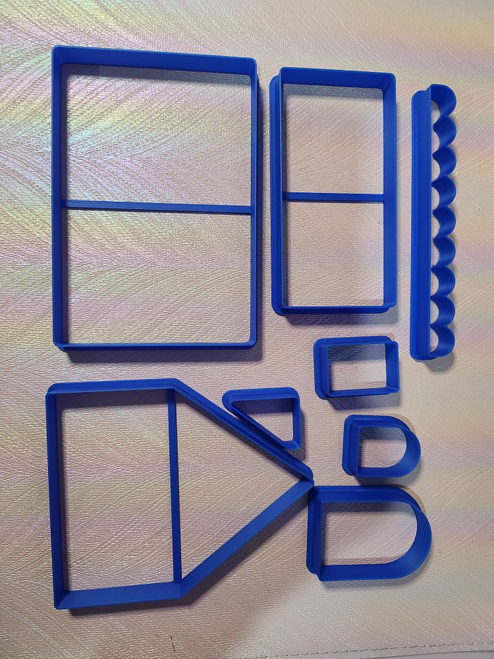 Gingerbread House Cutters product image (1)
