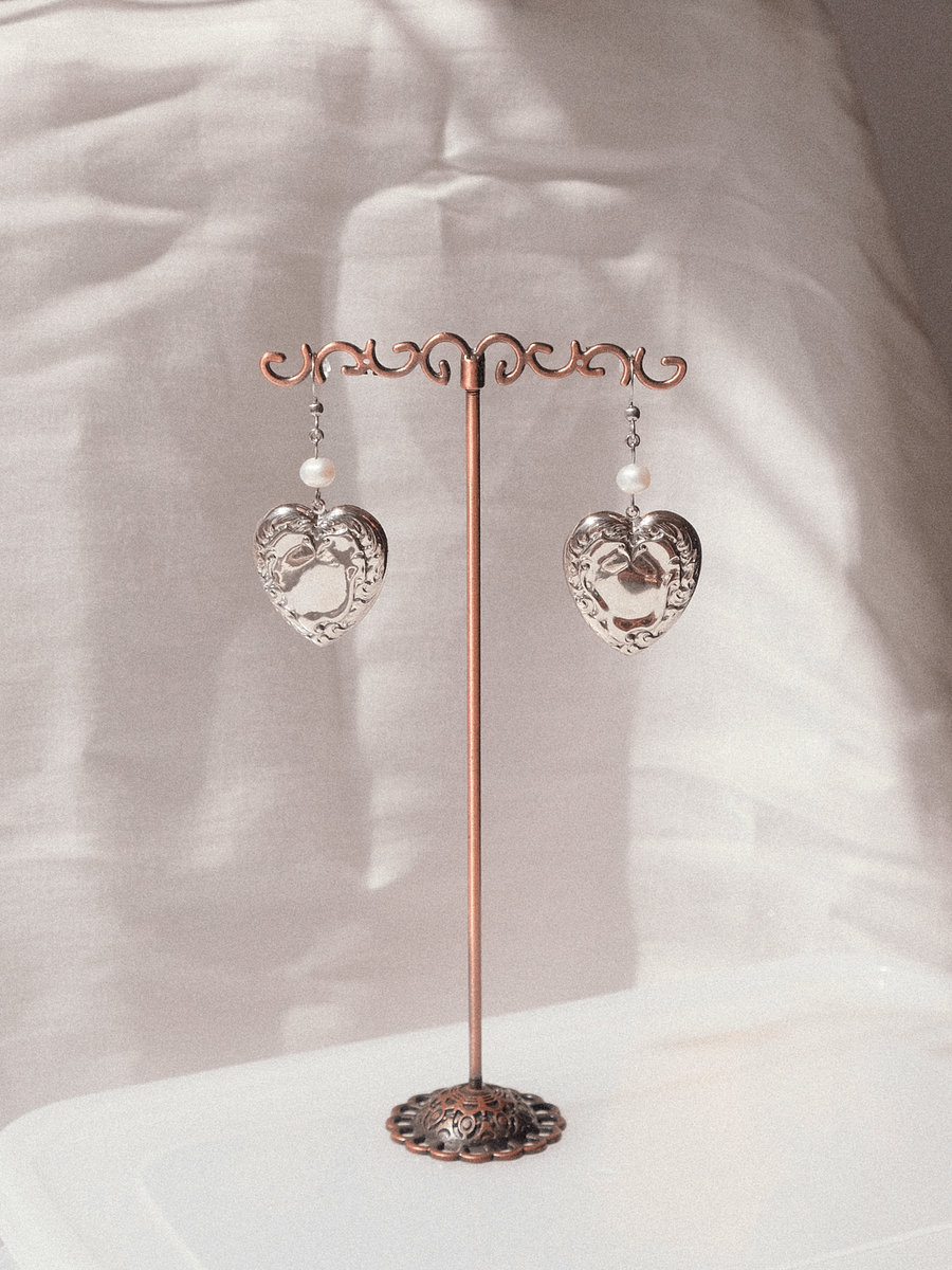 Nickel hearts - Pearl earrings ♡ product image (2)