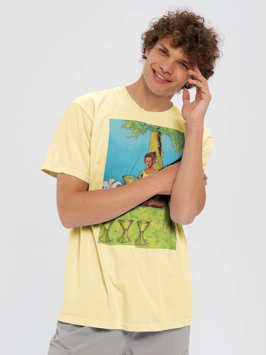 4 of Cups Tarot T-Shirt product image (35)