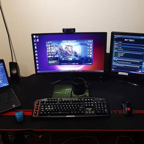 I want to see your gaming setups post and comment your pictures let me see them so I can love them