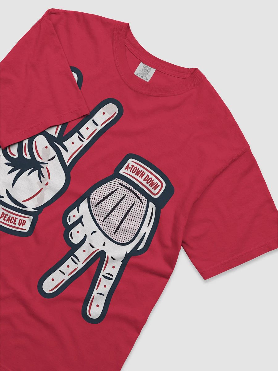 I Will Not Yield To Disrespectful Men Shirt product image (2)
