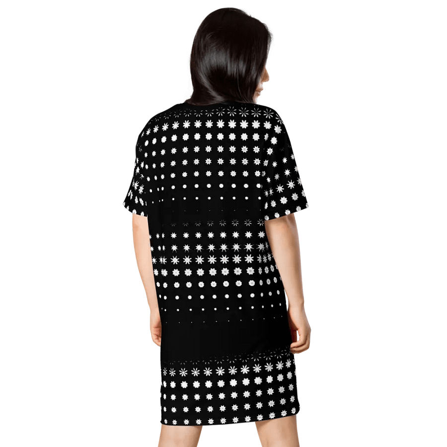 Abstract Black and White Flowers T Shirt Dress product image (4)