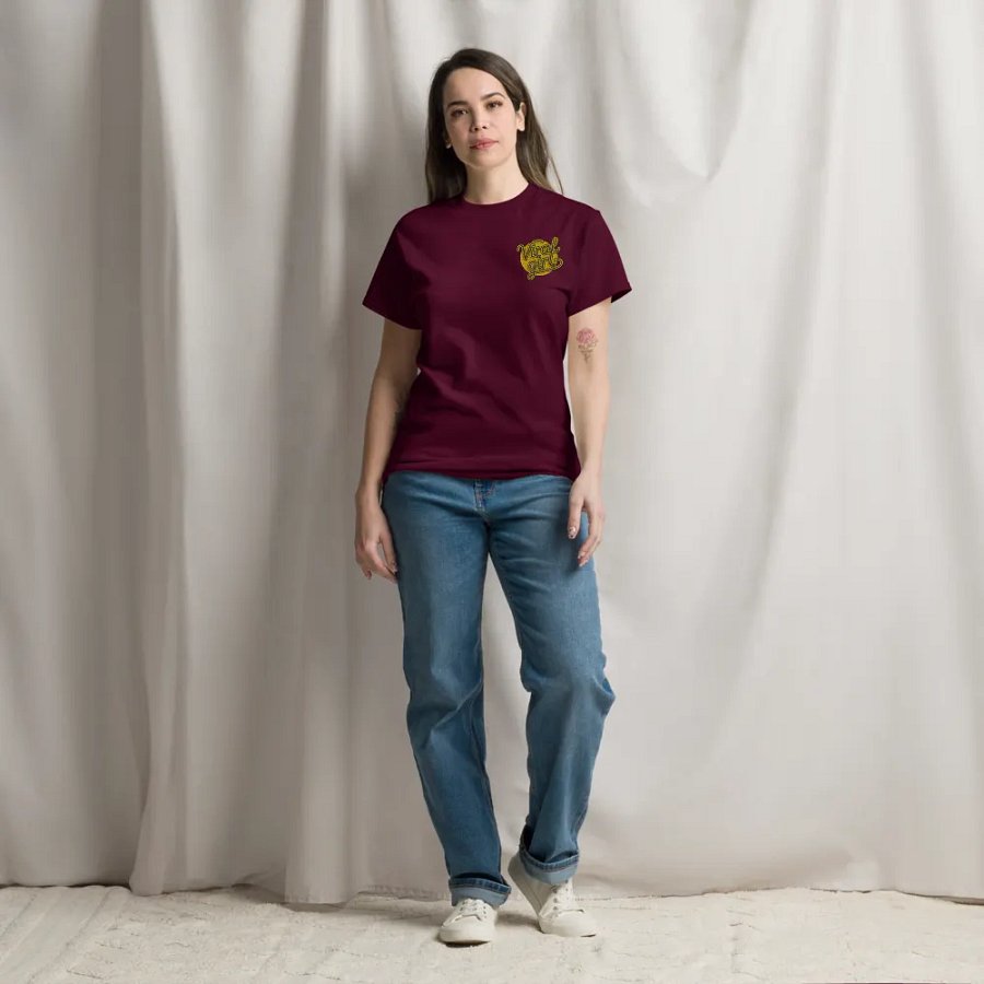 Viral Girl Cursive Tee product image (5)