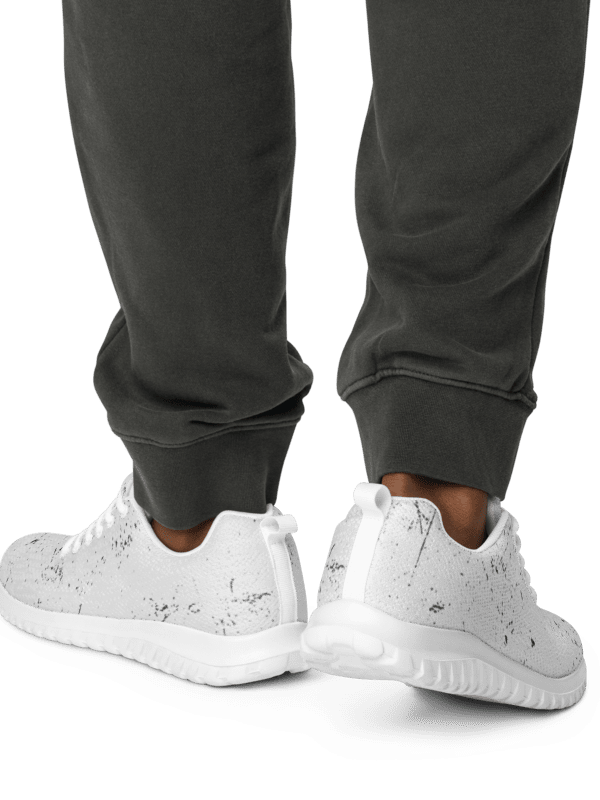 Squirrel Silhouette (M) Athletic Shoes product image (2)