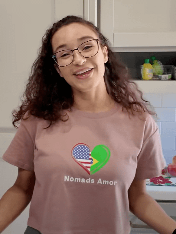 Nomads Amor Heart Flag Crop Top product image (1)