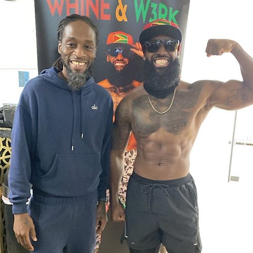 Big shout out to my Brother @macw3rk who came to montreal and shut it down. So loud the police nearly came out. 🤣🤣🤣. Always a...