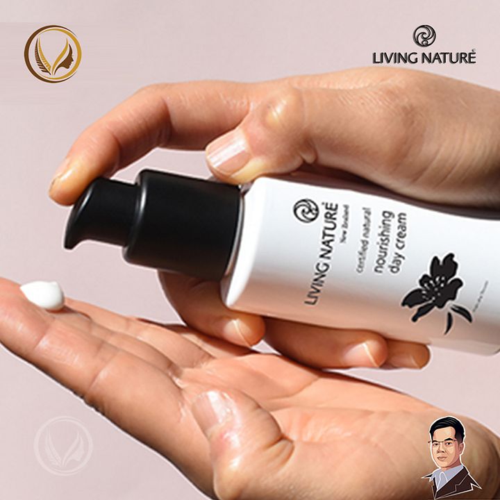 Kem dưỡng ban ngày Living Nature Nourishing Day Cream 60ml product image (2)