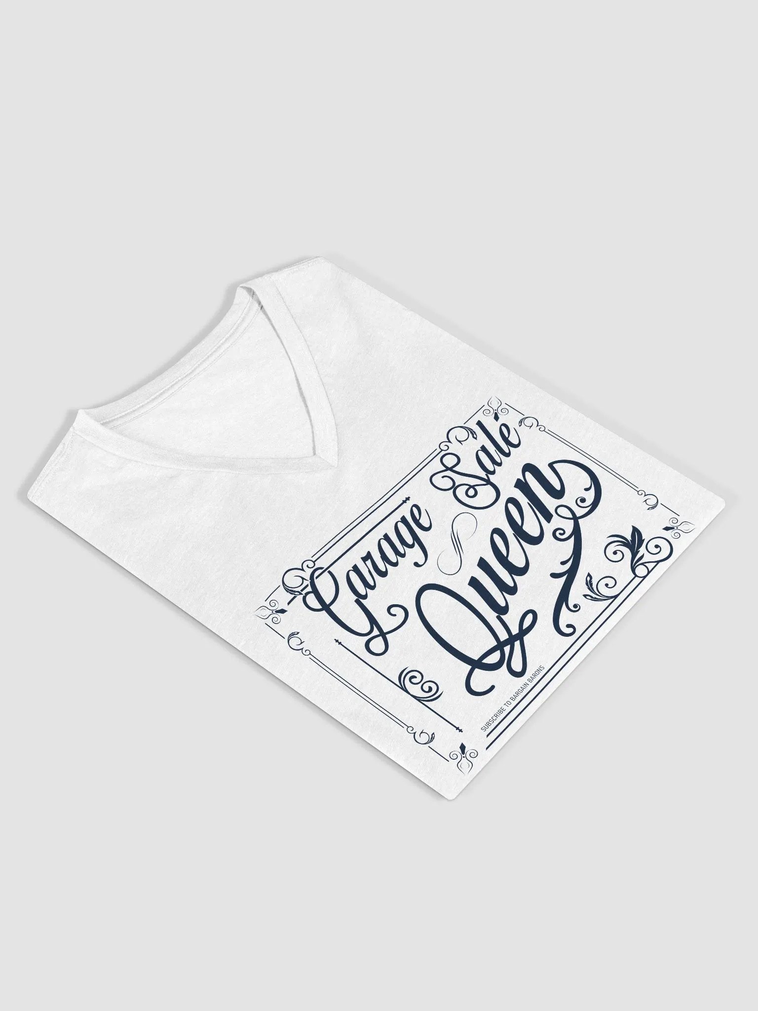 GARAGE SALE QUEEN (Ladies' V-Neck - Light) product image (12)