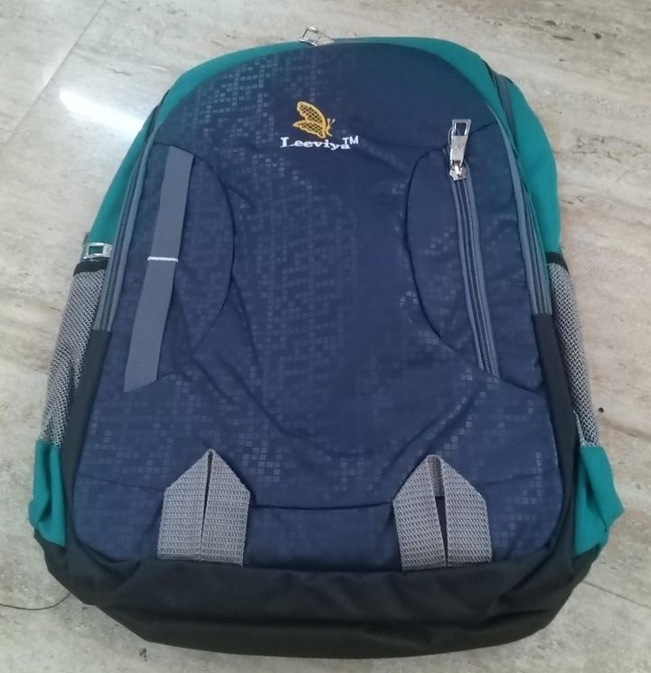 school bag product image (1)