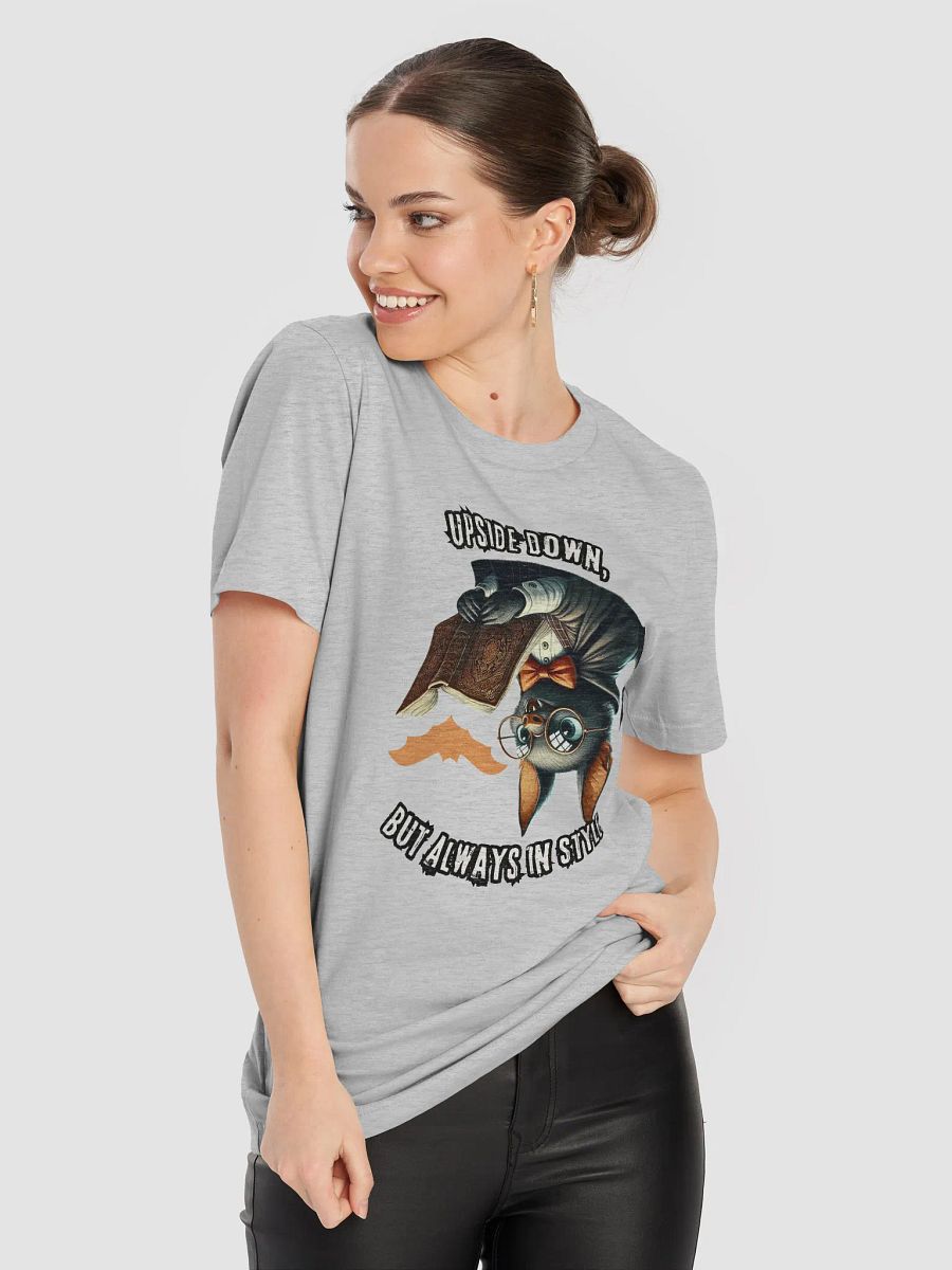 Upside Down Style Bat Graphic Tee product image (45)