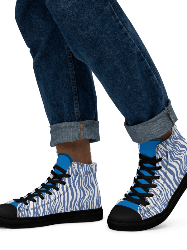 Blue Stripped Canvas Shoes For Him product image (1)