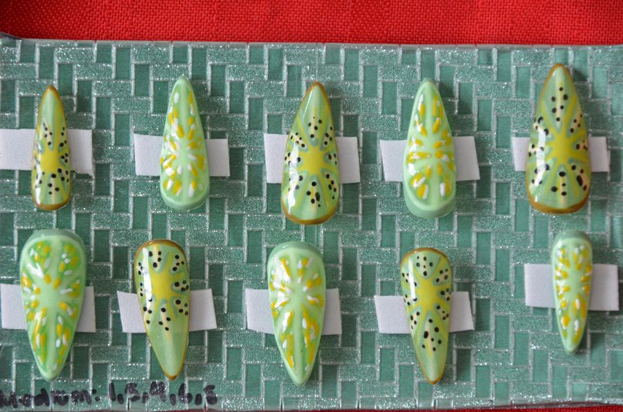 Kiwi Lime Press Ons product image (1)