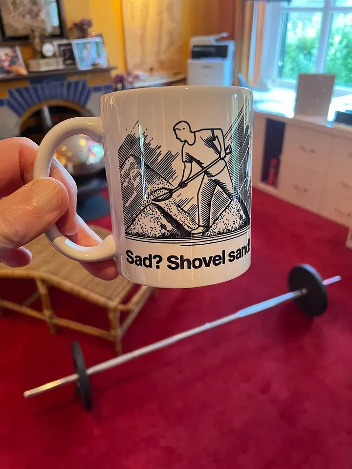 sad? shovel sand! (by @levelsio's dad) mug - 100% ceramic product image (2)