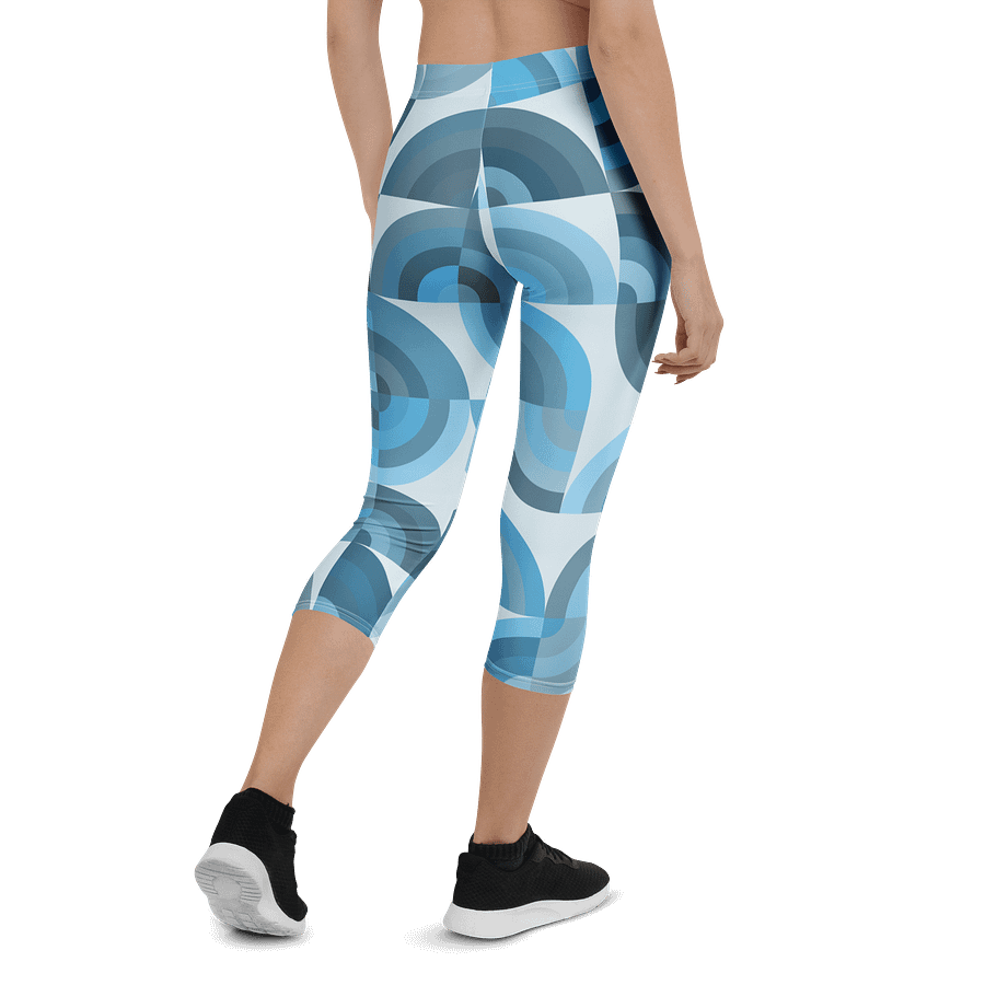 Waveform Symphony Capri Leggings product image (2)
