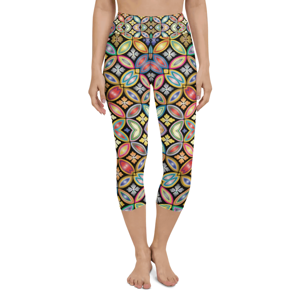 Batik Kawung Purple Yoga Capri Leggings product image (3)