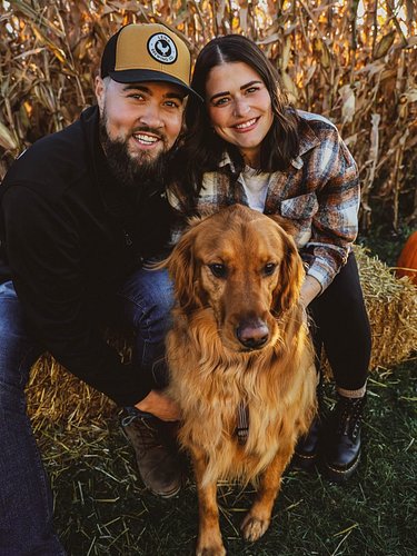 the annual pumpkin patch photo has entered the chat 🤎

thank you to @rhdesignphotography for capturing our little fam over th...