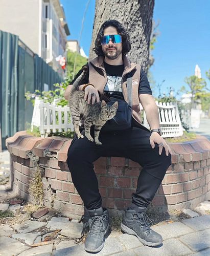 Making friends in Istanbul ❤️