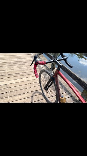 Feels like a lazy summer day.. the bike has a mind of its own. 

Pedalmyway.com 

#nj #njcycling #cycling #gravelbike #poseid...