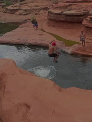 Slide Rock is a whole vibe 😌 #SlideRock #NatureVibes #AdventureTime #ScenicViews #ExploreArizona     