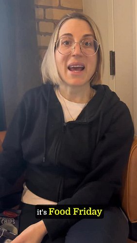 Guess what, it’s #foodfriday again. Today we will crack open matzah chips. Regards from the cold Midwest!