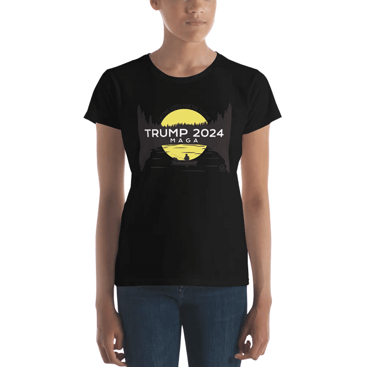 Trump 2024 Fishing Sunset Women's T-Shirt product image (10)