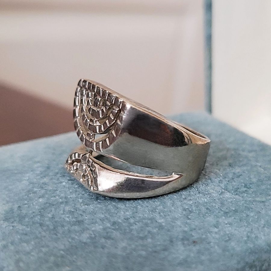 Sterling Silver Menorah Ring product image (3)