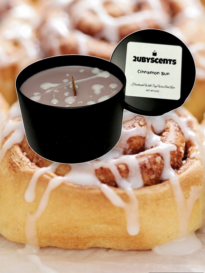 Cinnamon Buns Scented 8. oz Candle product image (1)