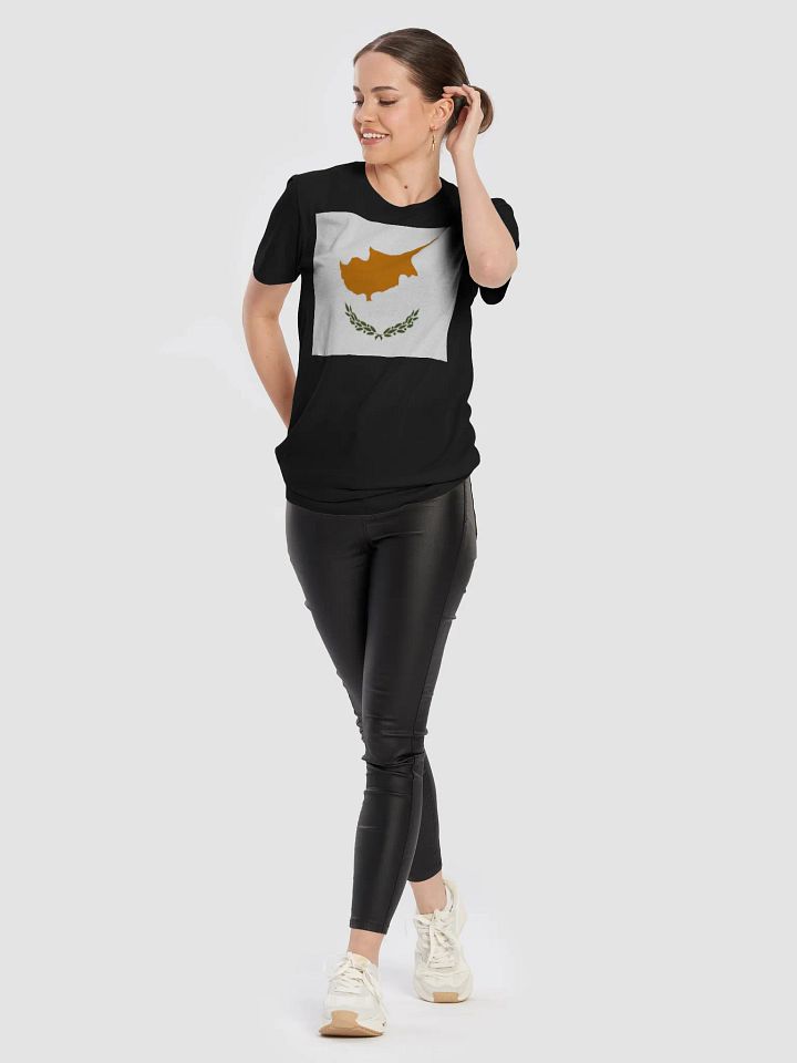 Exclusive Unisex Cyprus Flag Graphic Tee by Graphic Grove - Supersoft Cotton product image (2)