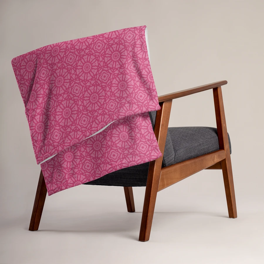 King's Crown Pink Blanket product image (3)